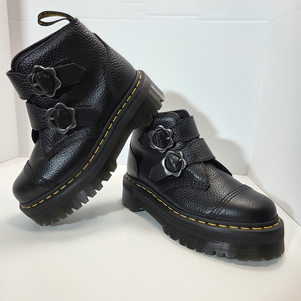 Dr. Martens Devon Buckle Flower Black Heeled Boots Sz 6